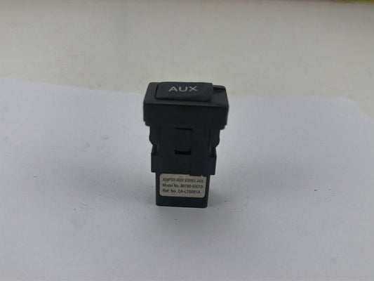 2007-2012 Lexus ES350 S190 Auxiliary Jack Adapter 86190-53010 OEM