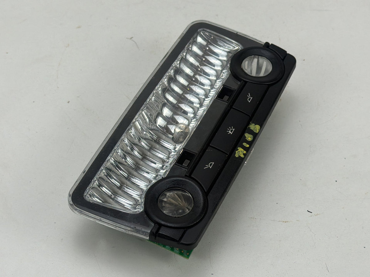 2011-2016 BMW 550i xDrive Rear Center Upper Overhead Roof Dome Light Lamp OEM
