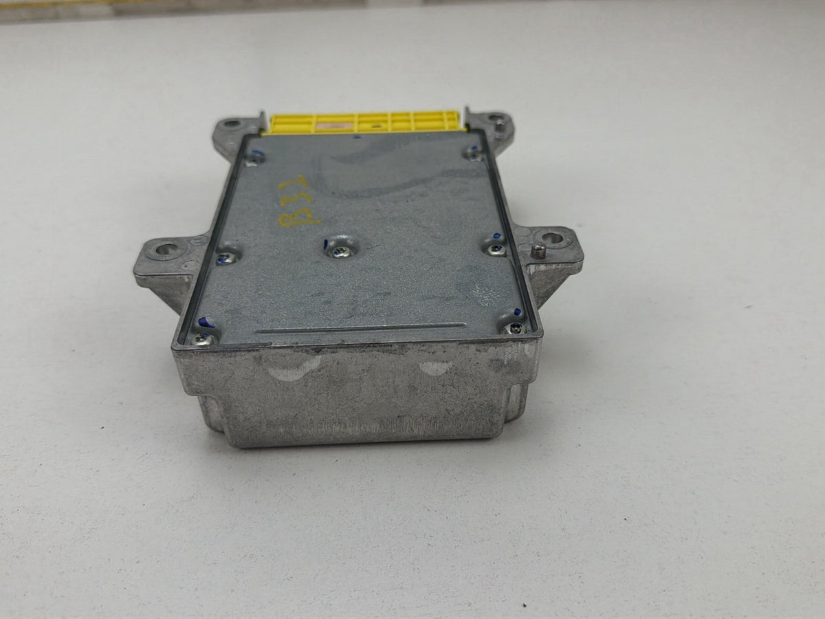 2010-2013 Mercedes-Benz E-Class-Coupe Computer Control Module A2079010200 OM