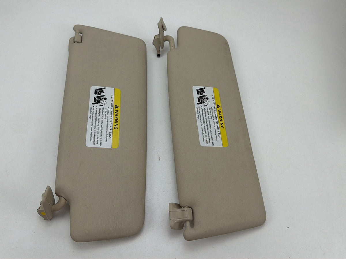 2013-2017 Volkswagen Tiguan Pair Sun Visor Set 74320-06780-B0 OEM