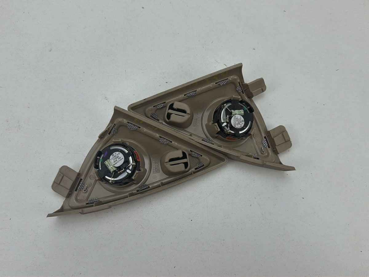 2010-2013 Mercedes-Benz E-Class-Front Left&Right Door Corner Trim 2128201002 OEM