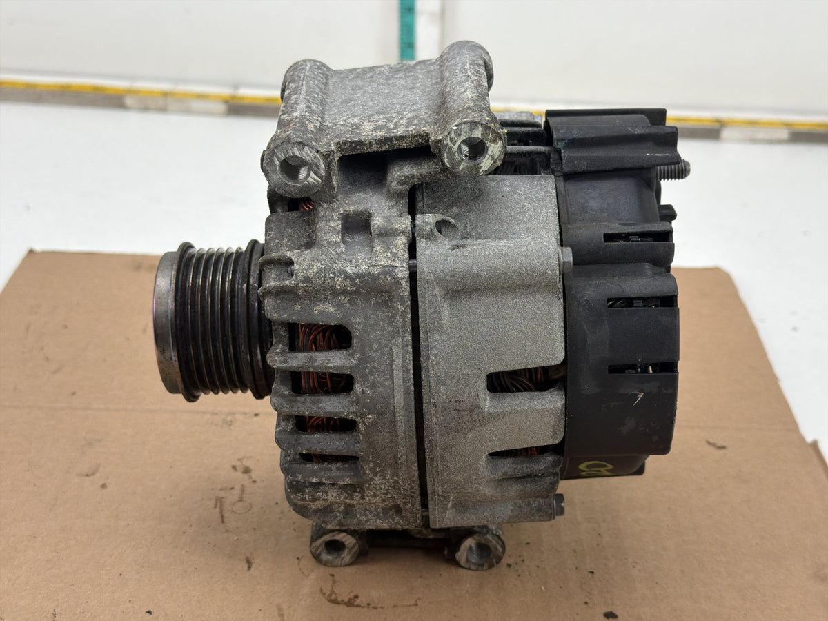 2013-2017 Audi Q5 8R Alternator Generator 06H903018M OEM