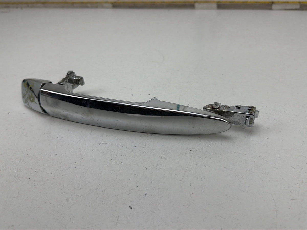 2013-2019 Nissan Sentra Front Right Passenger Side Exterior Door Handle OEM