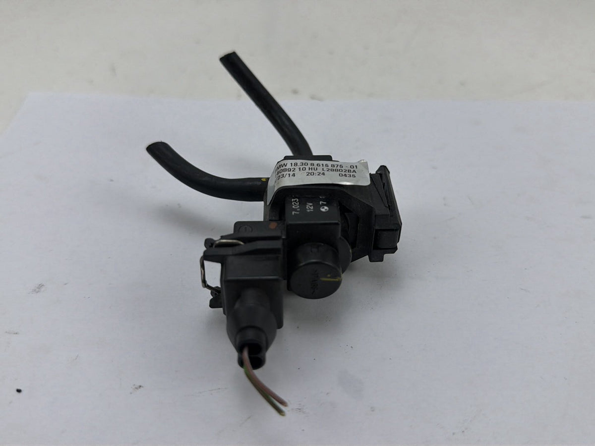 2006-2010 BMW X3 Exhaust Flap Vacuum Control Valve Solenoid 18.30 8 615 875 OEM