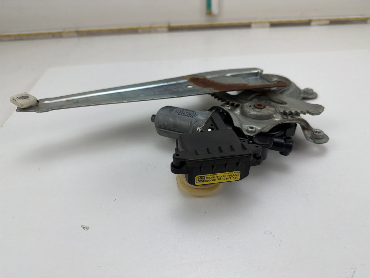 2007-2012 Lexus ES350 V40 - Right Rear Window Regulator/Motor 85702-33010 OEM