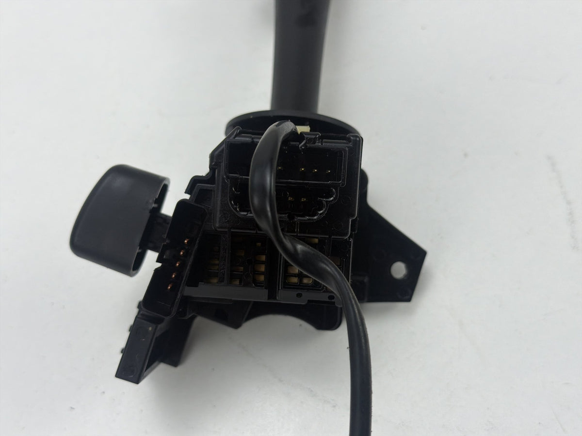 2007-2014 GMC Yukon Headlight Turn Signal Wiper Control Column Switch OEM