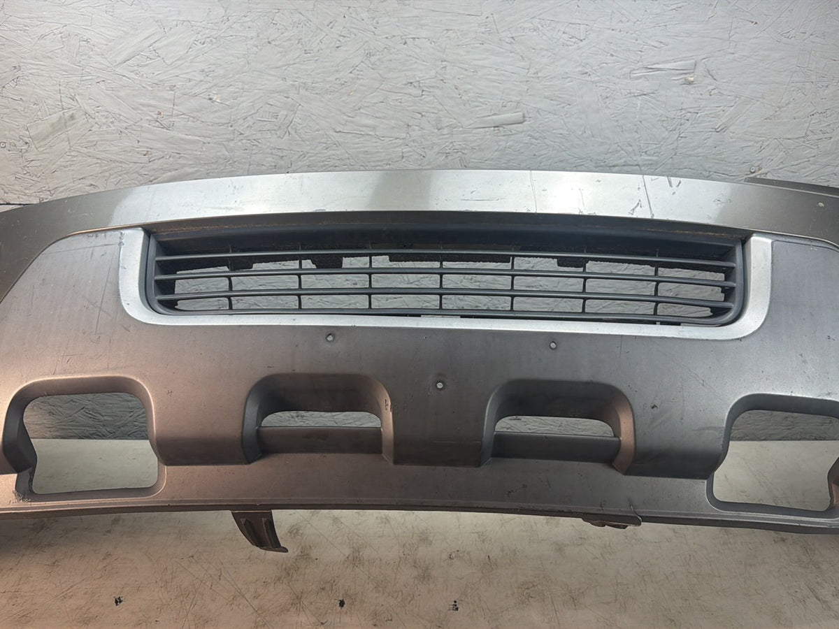 2003-2006 Lincoln Navigator U228 - Front Bumper Cover 2L7X-17C831-A OEM