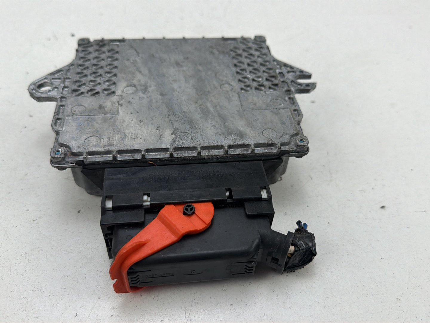2014-2019 Infiniti Q50 Engine Variable Valve Control Module 23751 3EV0A OEM