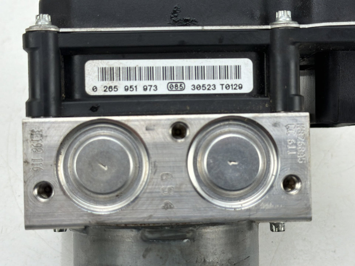 2012-2015 BMW X1 AWD DSC ABS Pump Control Module Unit 3451 6860216-01 OEM