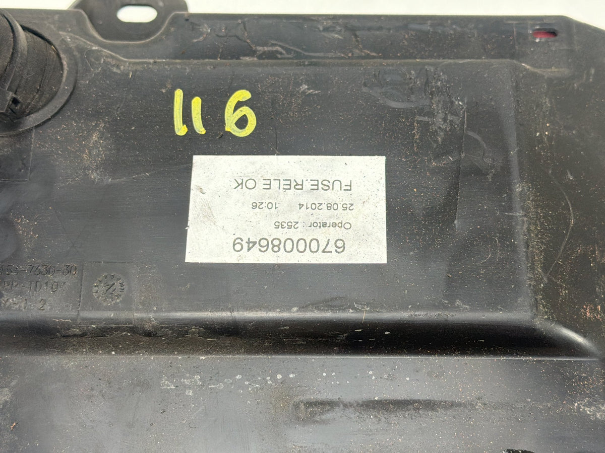 2014-2020 Maserati Ghibli III M157 Engine Bay Fuse Relay Box 670008649 OEM