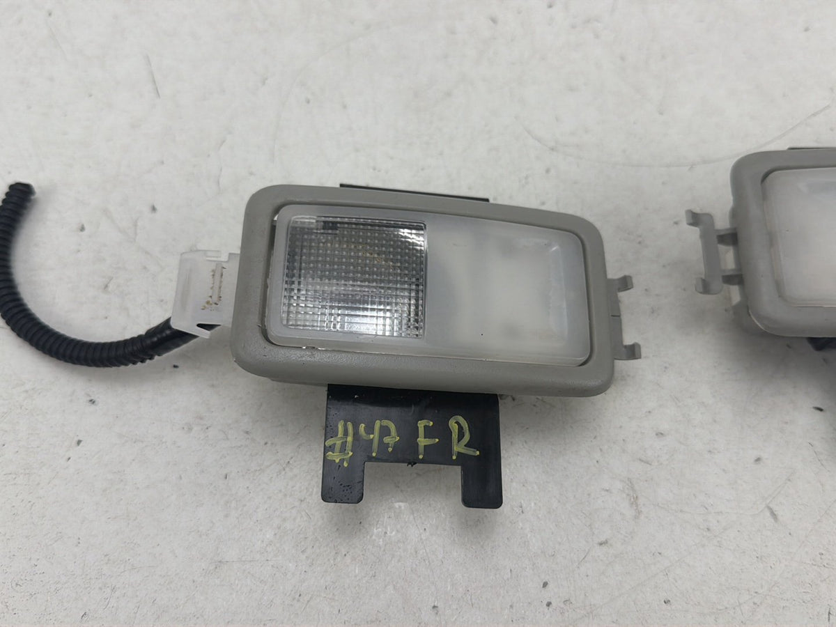 2015-2020 Toyota Sienna Front Right/Left Reading Interior Dome Light Lamp OEM