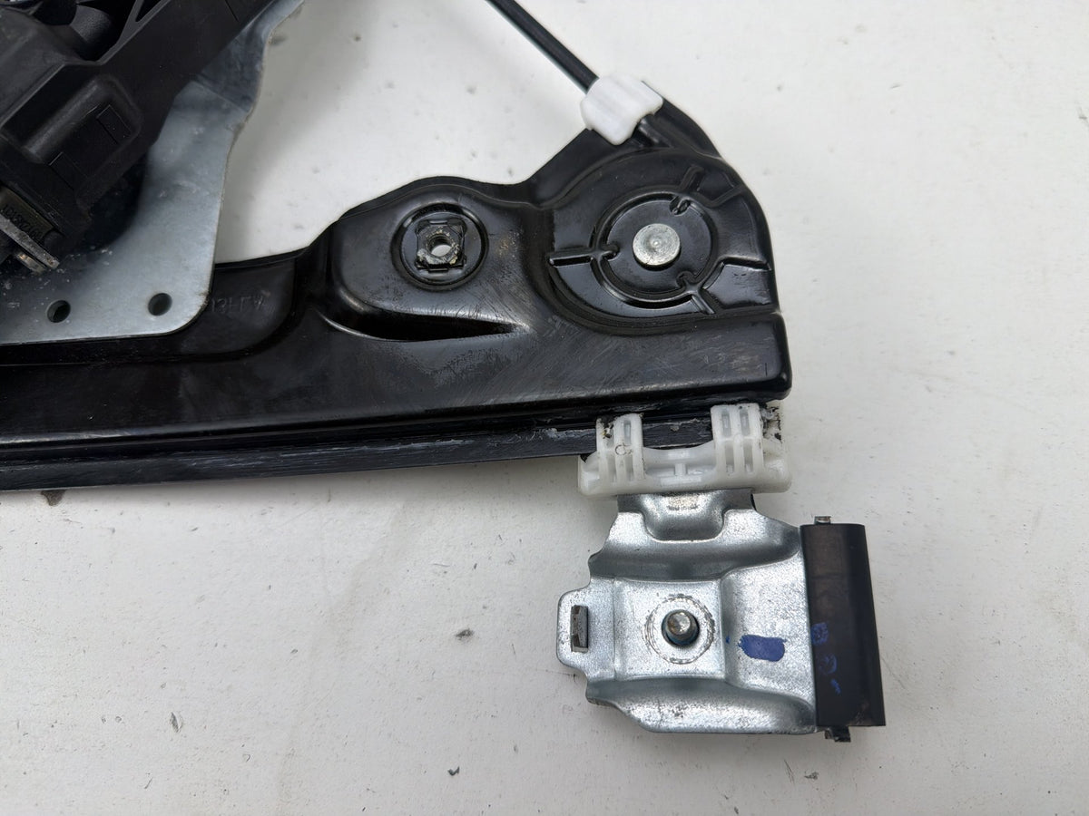2011-2016 Chevrolet Cruze Front Left Driver Side Door Window Regulator Motor OEM