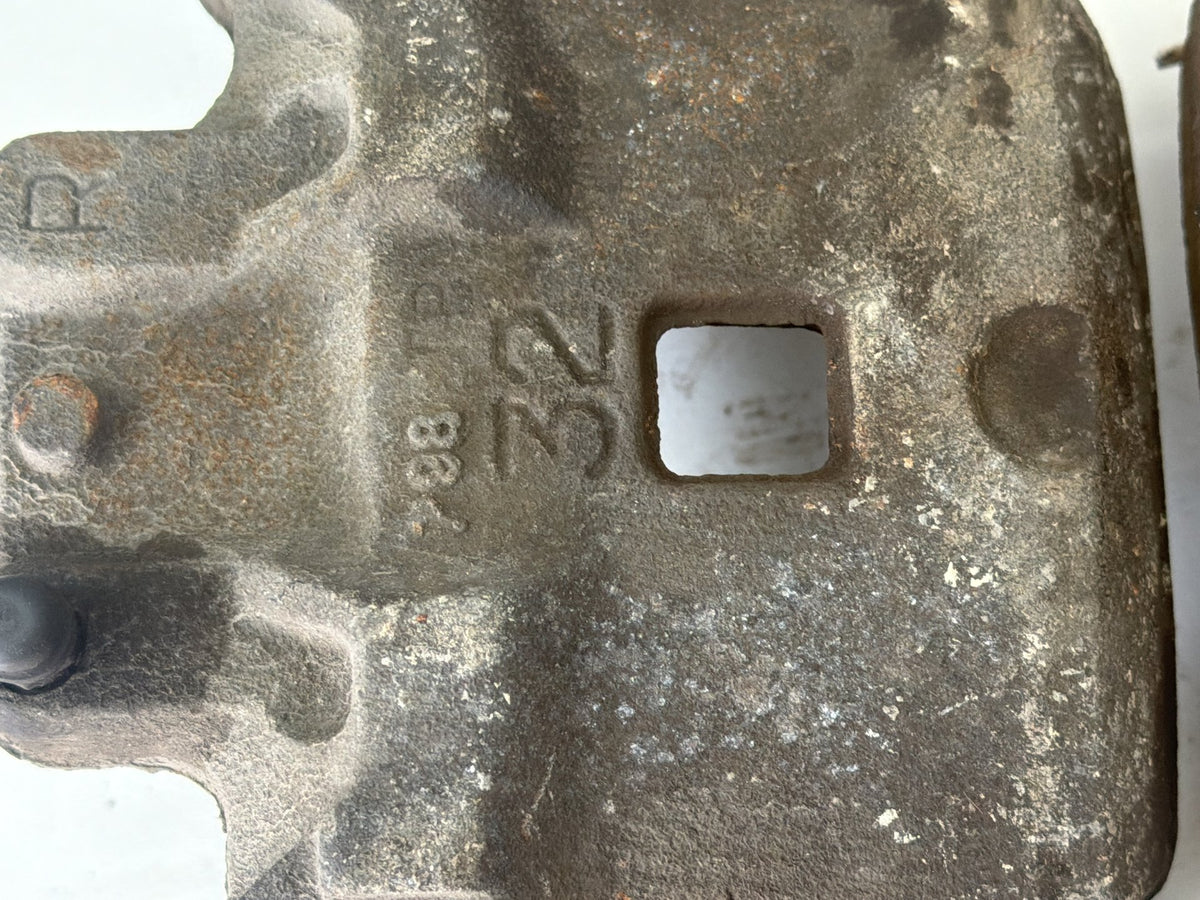2013-2019 Nissan Sentra Front Left/Right Disc Brake Caliper Set Pair OEM