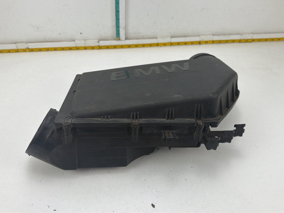 2014-2018 BMW X5 Engine Air Intake Cleaner Filter Housing Box 7583713 OEM