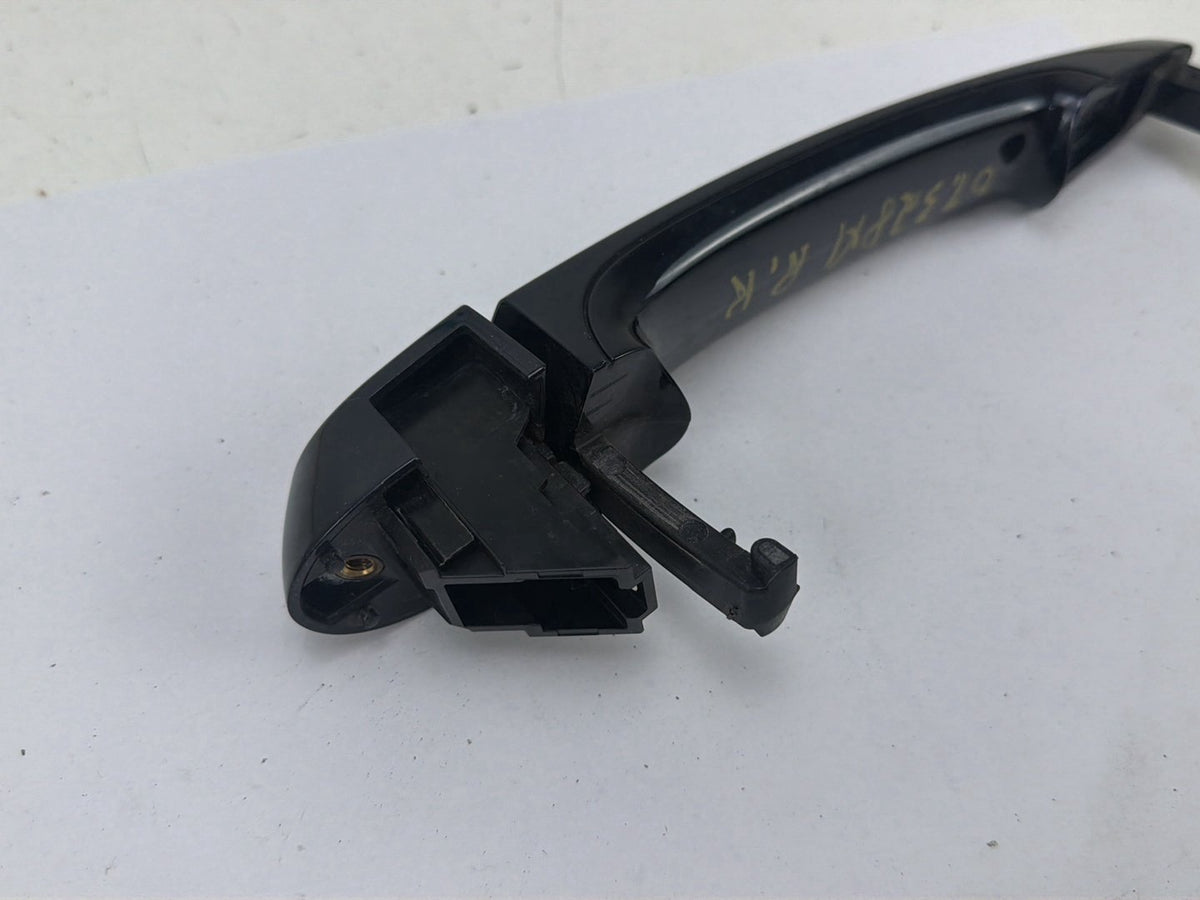 2007-2013 BMW 328xi Right Rear Exterior Door Handle 7123974 OEM