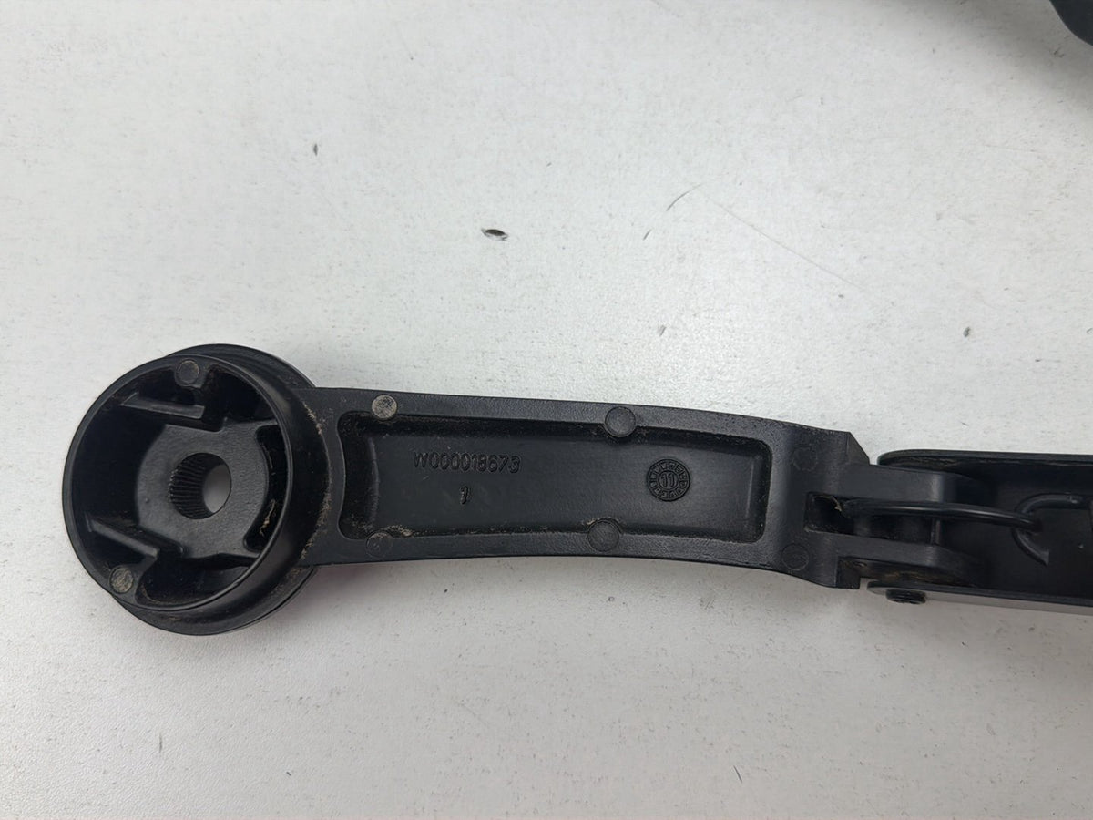 2012-2014 Ford Focus MK2 Windshield Wiper Arm Set CM5117527AD,CM5117526AD OEM