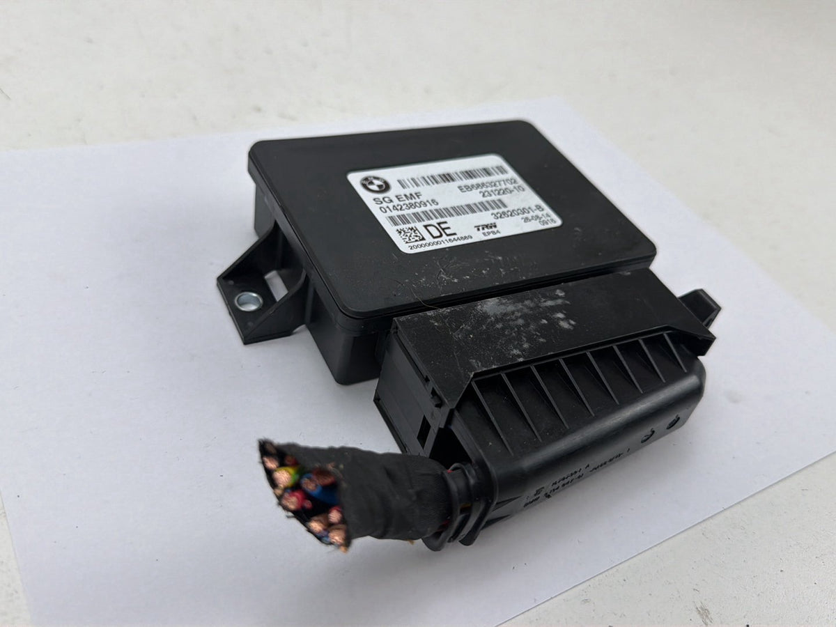 2011-2016 BMW 550i xDrive Parking Brake Control Module 32620301 OEM