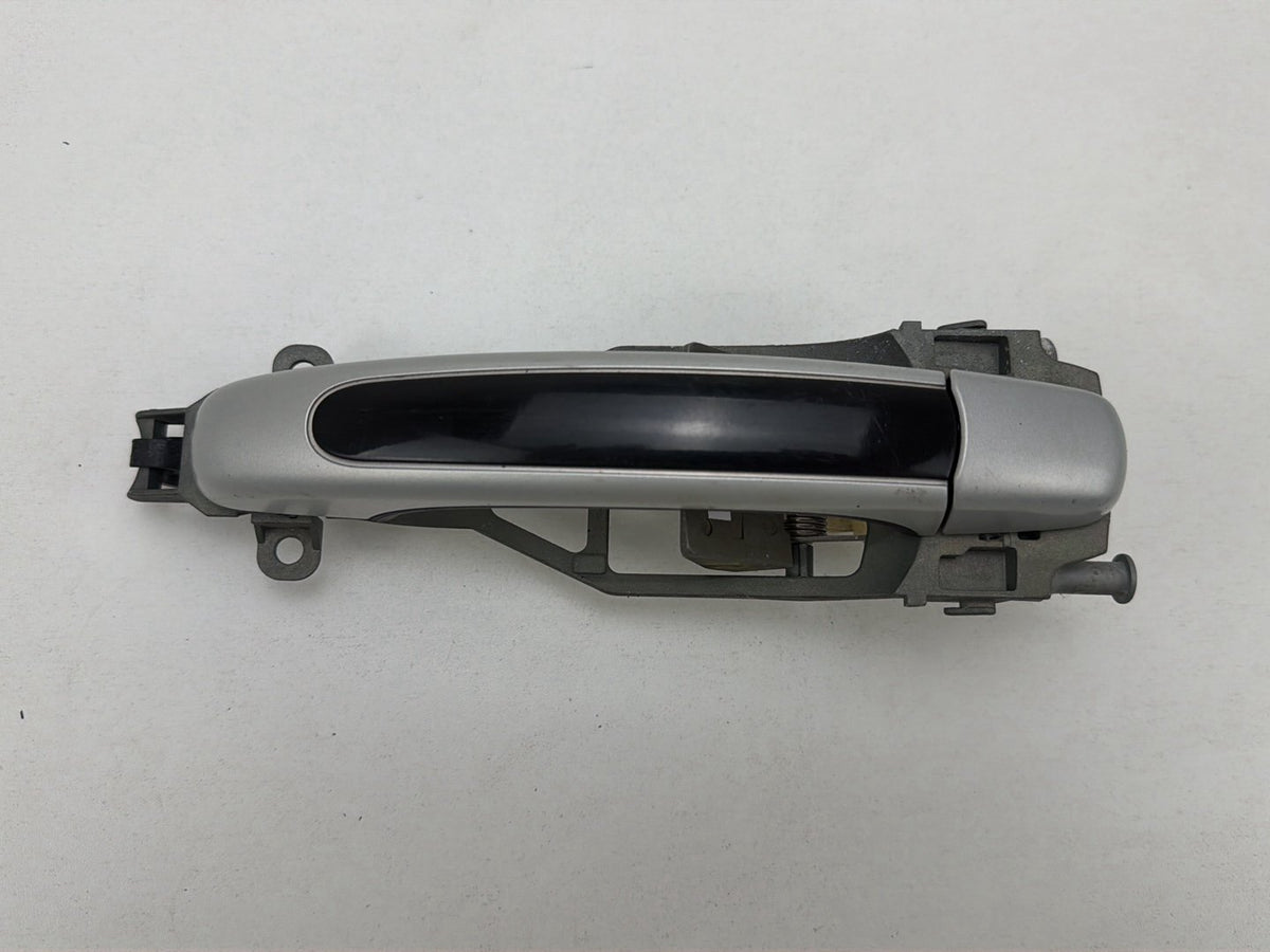2004 Porsche Cayenne 9PA SUV Right Rear Exterior Door Handle 7L0839886 OEM