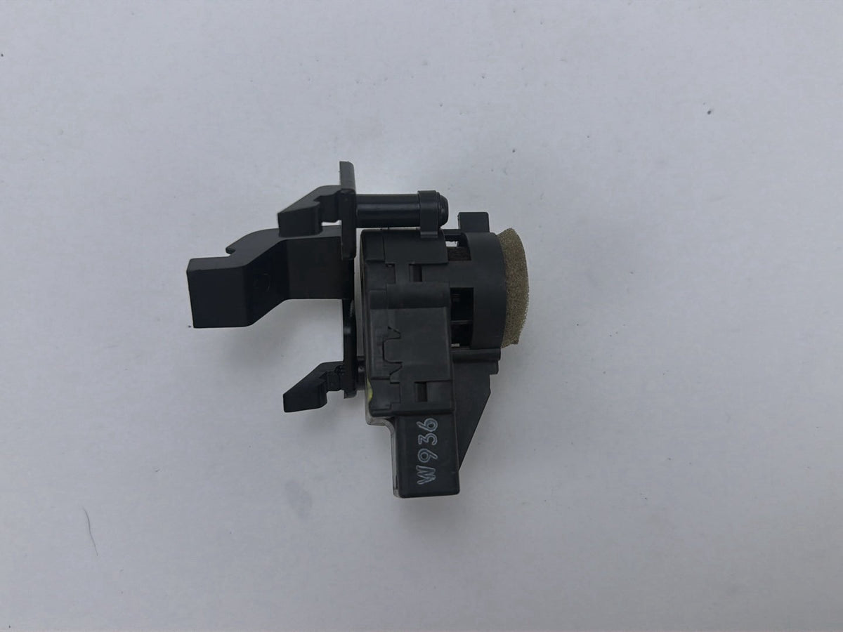 2018-2020 Jaguar F-Pace - Interior Temperature Sensor OEM