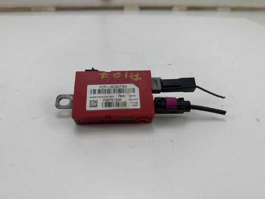 2011-2018 Volvo S60 Rear Radio Antenna Amplifier 30761698 OEM