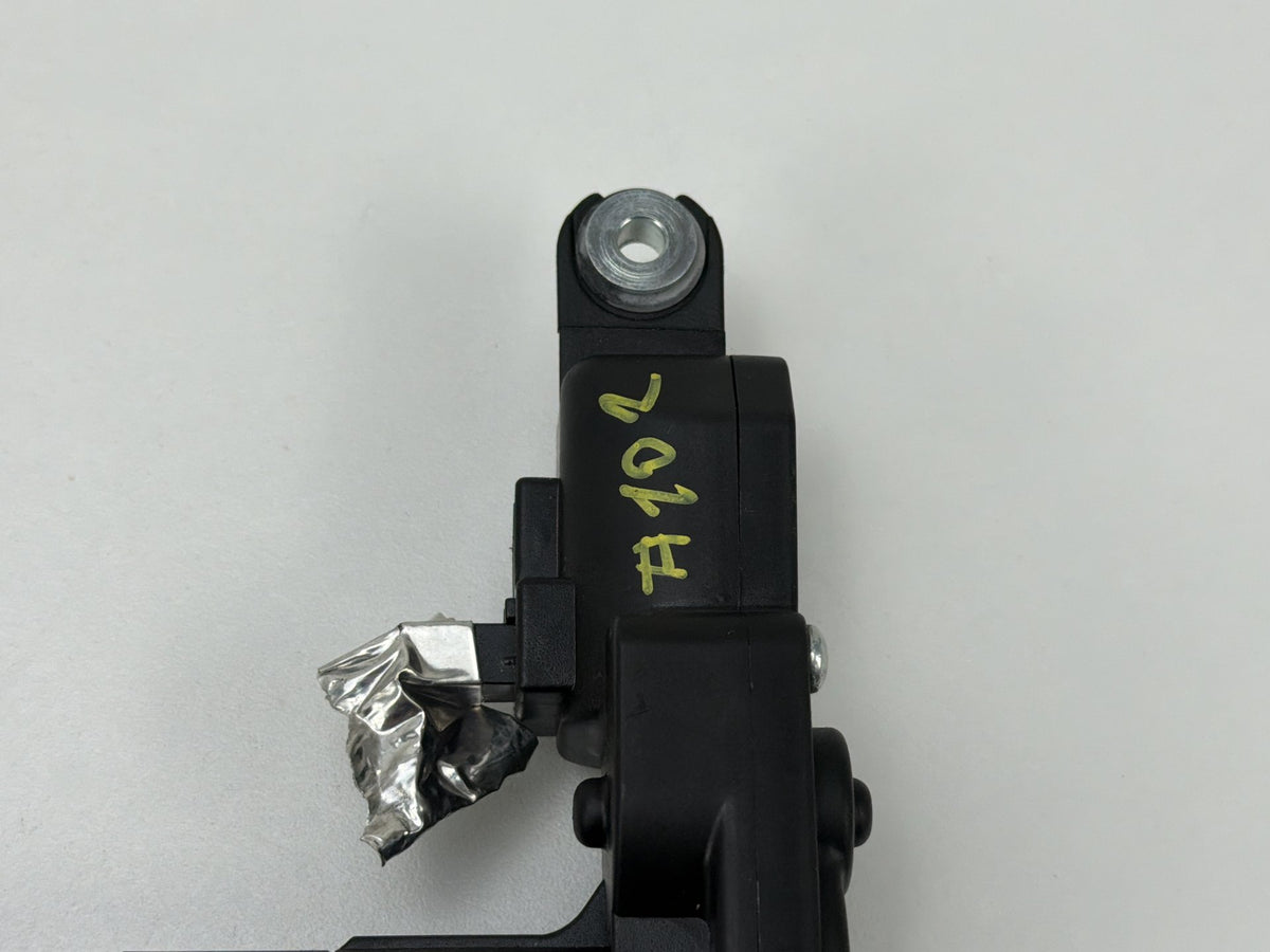 2006-2013 Mercedes-Benz R350 Rear Right Side Quarter Window Motor Actuator OEM