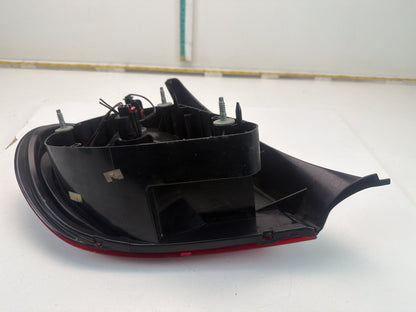 2003-2005 Dodge Neon Right Passenger Side Outer Tail Light Lamp Assembly OEM