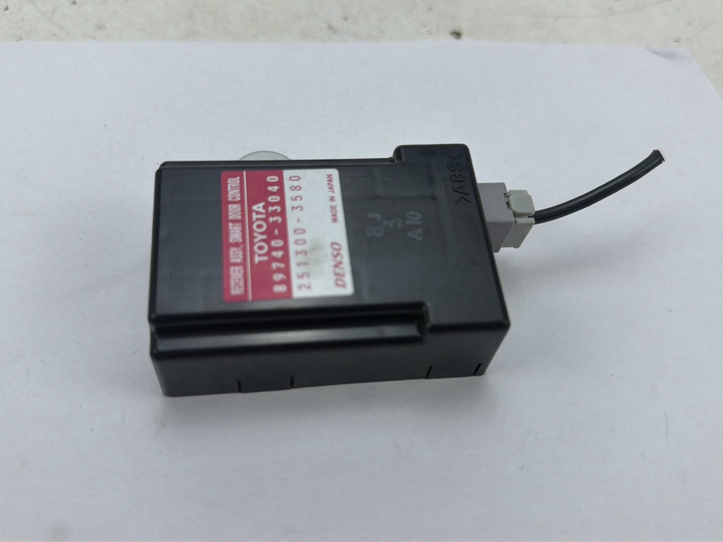 2007-2012 Lexus ES350 Smart Key Receiver Door Control Module 89740-33040 OEM
