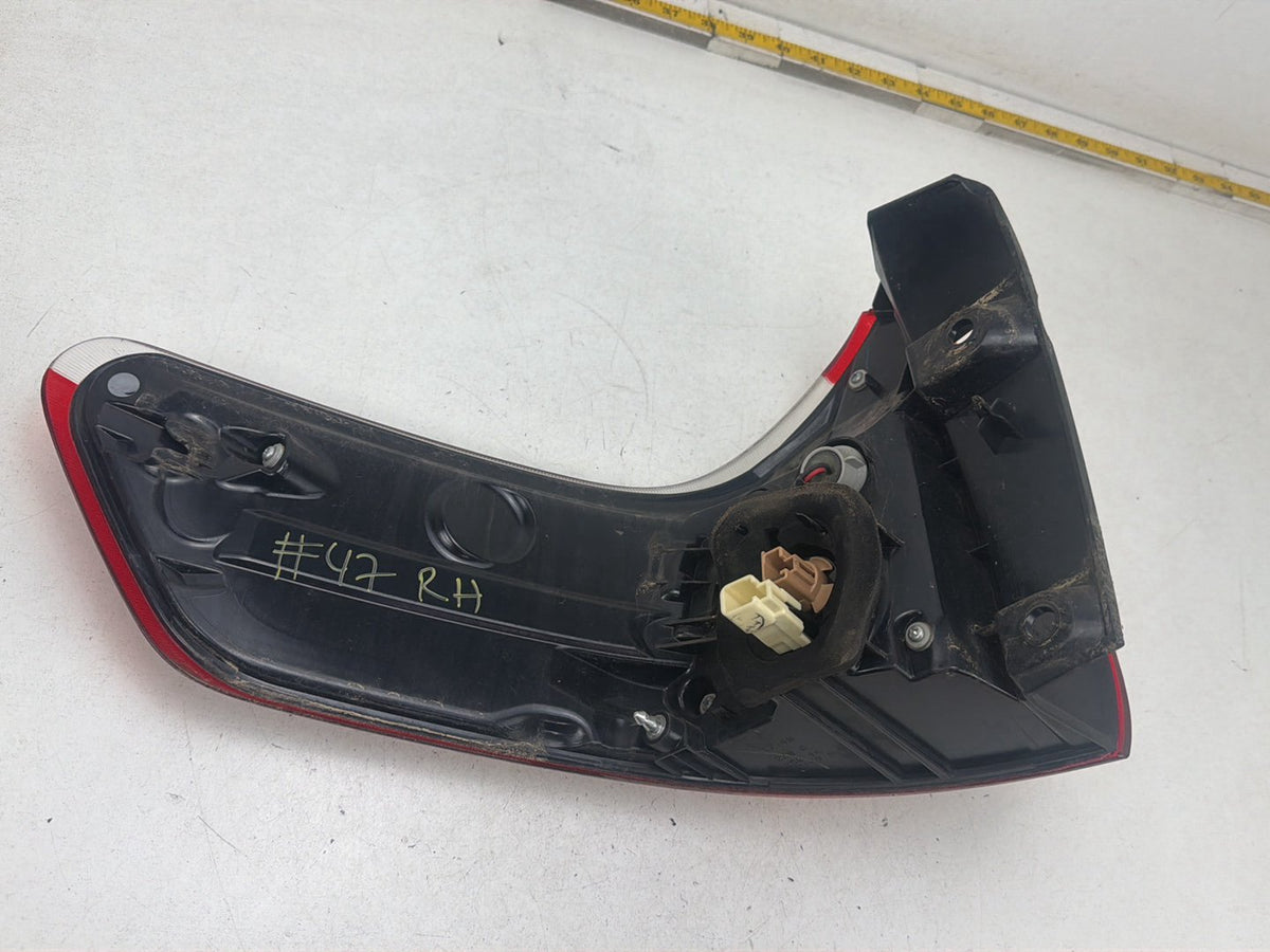 2015 - 2020 Toyota Sienna L30 - Rear Right Passenger Side Outer Tail Light OEM