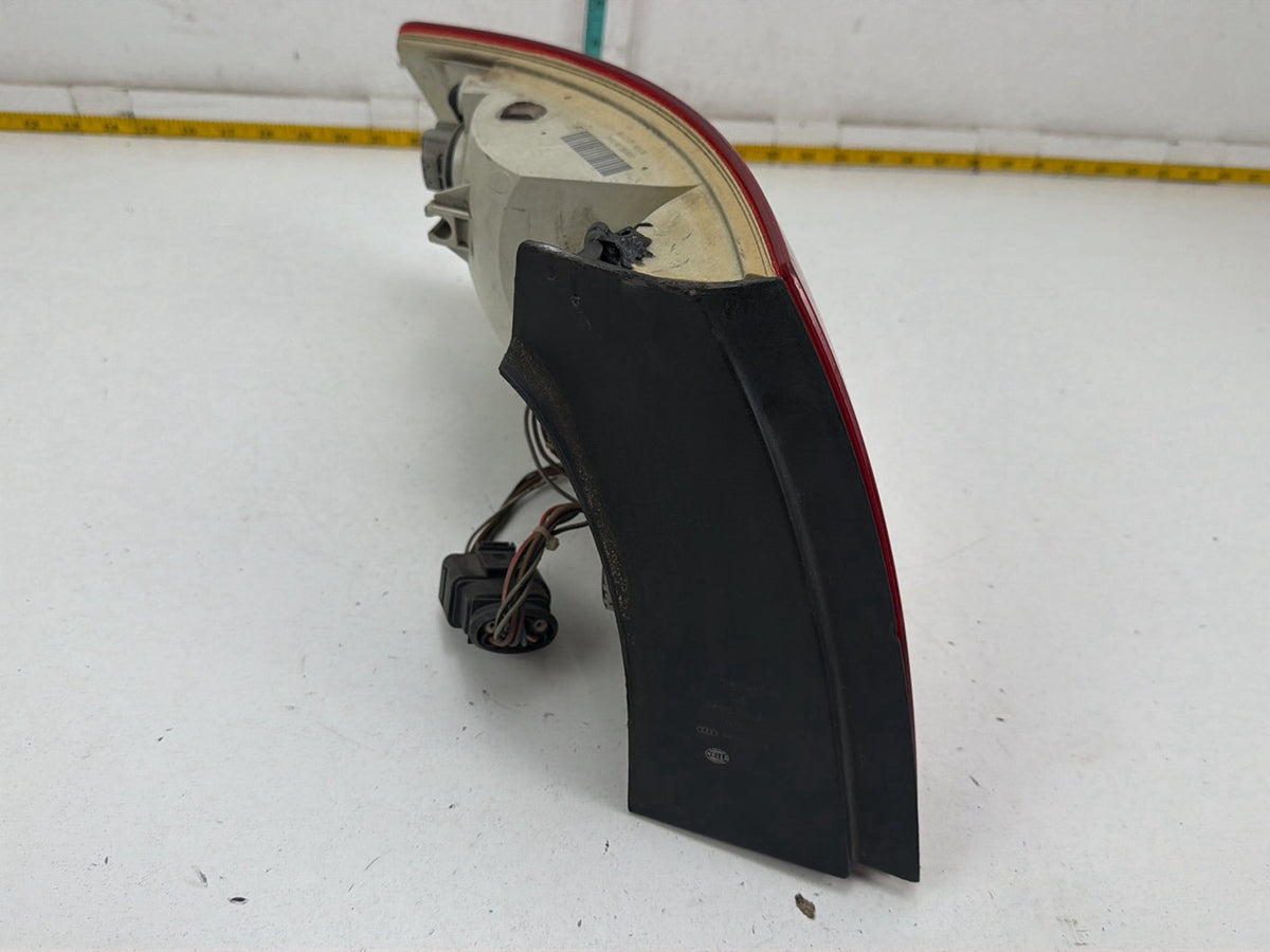 2002-2006 Audi A4 B6 Cabriolet Convertible Rear Right Passenger Tail Light OEM