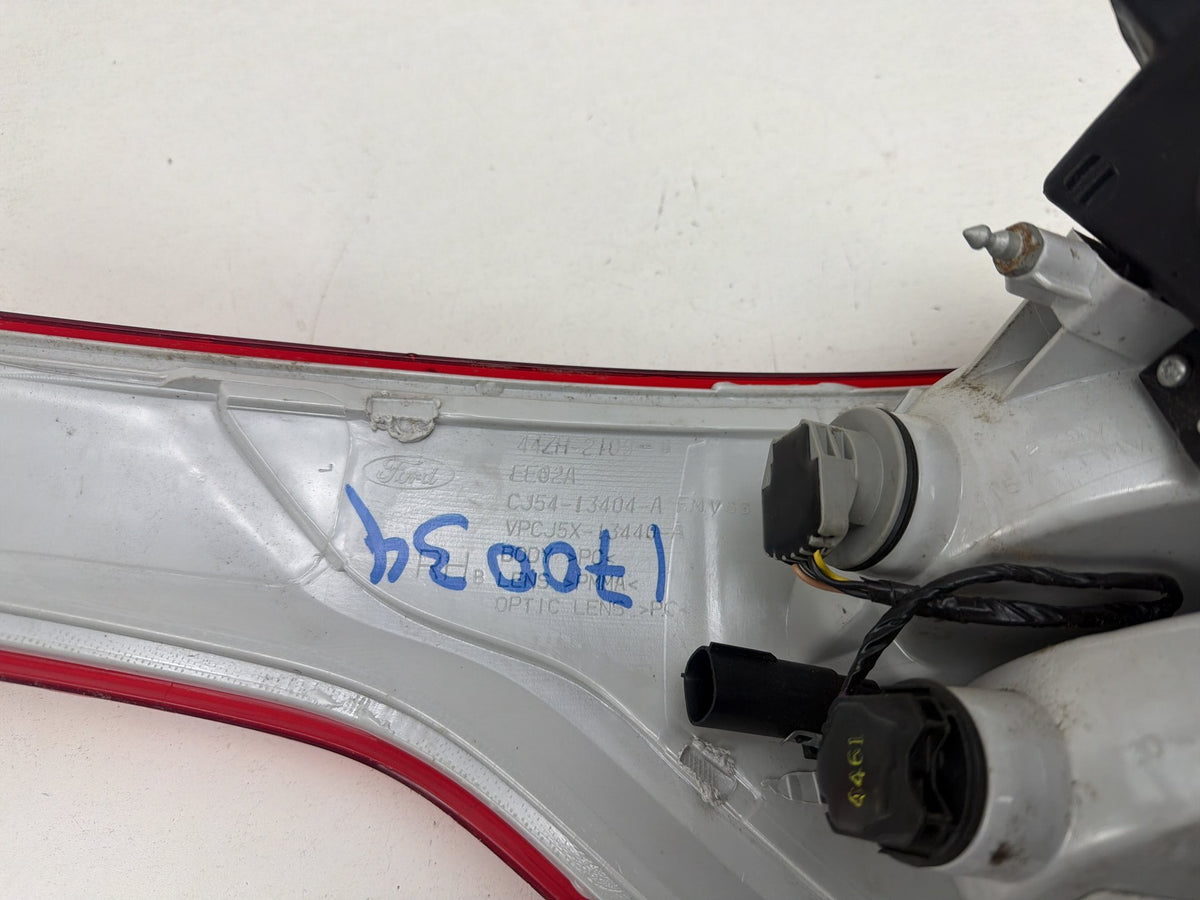 2013-2016 Ford Escape Rear Right Passenger Quarter Outer Tail Light Lamp OEM