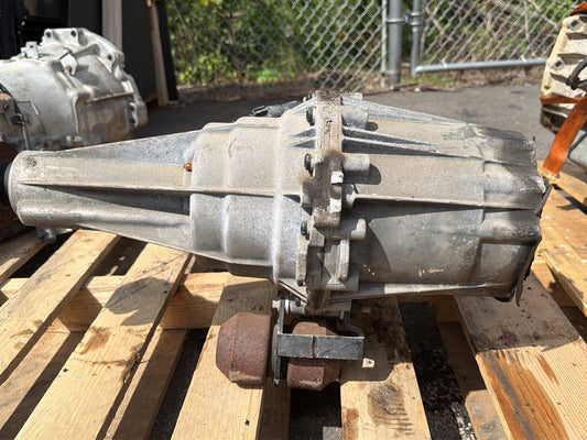 2003-2004 Lincoln Navigator 5.4L 4WD AWD Transfer Case 2L14-7A195-AG OEM