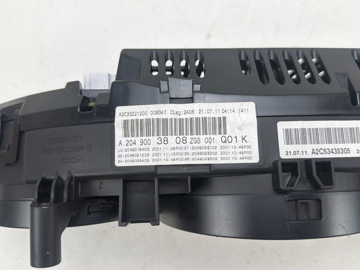 2012-2014 Mercedes-Benz C250 Speedometer Instrument Cluster A2049003808 OEM