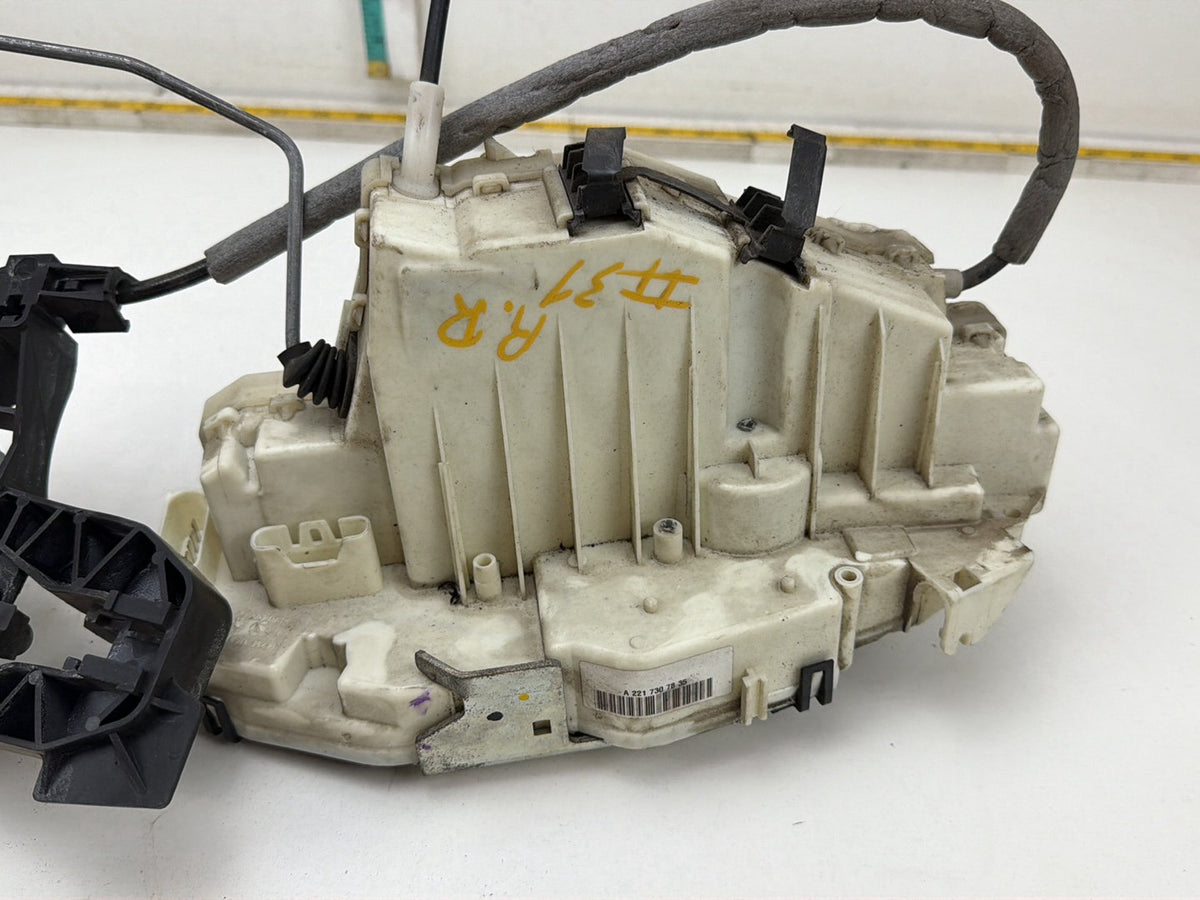 2007-2013 Mercedes-Benz S-Class W221 Rear Right Door Lock Latch Actuator OEM