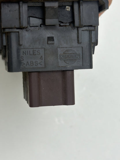 2003-2007 Nissan Murano Mirror AWD Lock & Heated Seat Control Switch OEM