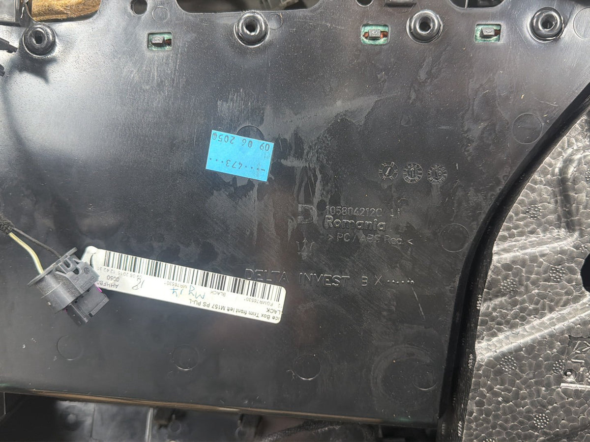 2014-2020 Maserati Ghibli Front Left Driver Side Interior Door Panel Trim OEM