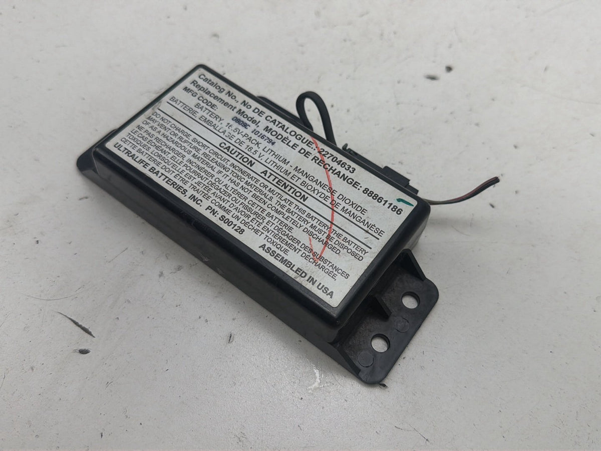2010-2013 Buick LaCrosse Communication Control Module Battery 22704633 OEM