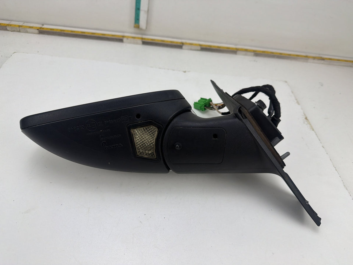 2004-2006 Volvo S80 Front Left Driver Side View Door Mirror E11015846 OEM