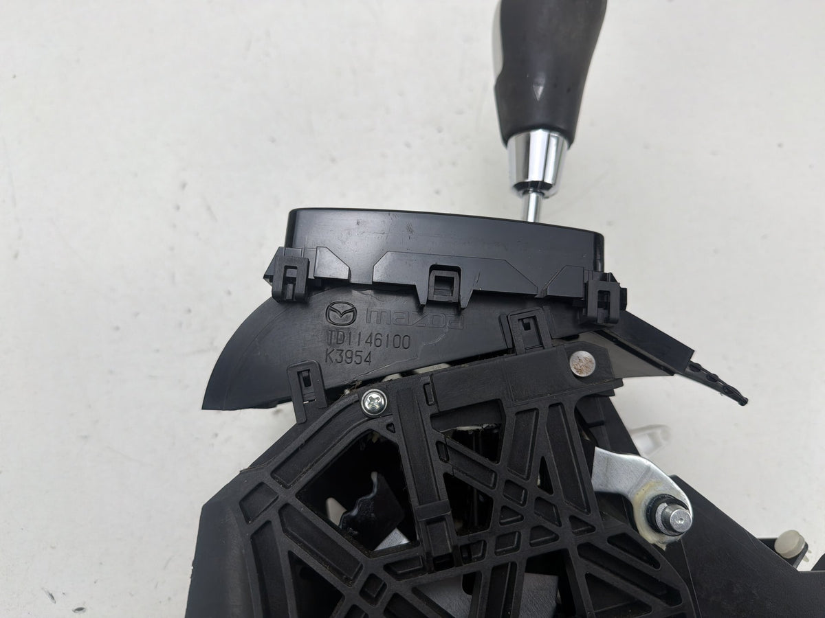 2007-2012 Mazda CX-9 Transmission Shift Gear Shifter Lever TD1146100 OEM