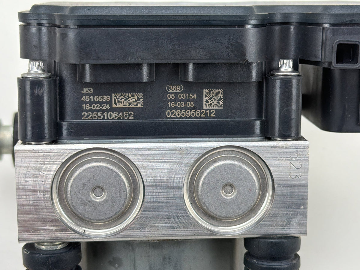2015-2016 ubaru Impreza ABS Anti-Lock Brake Pump & Module 27536FJ220 OEM
