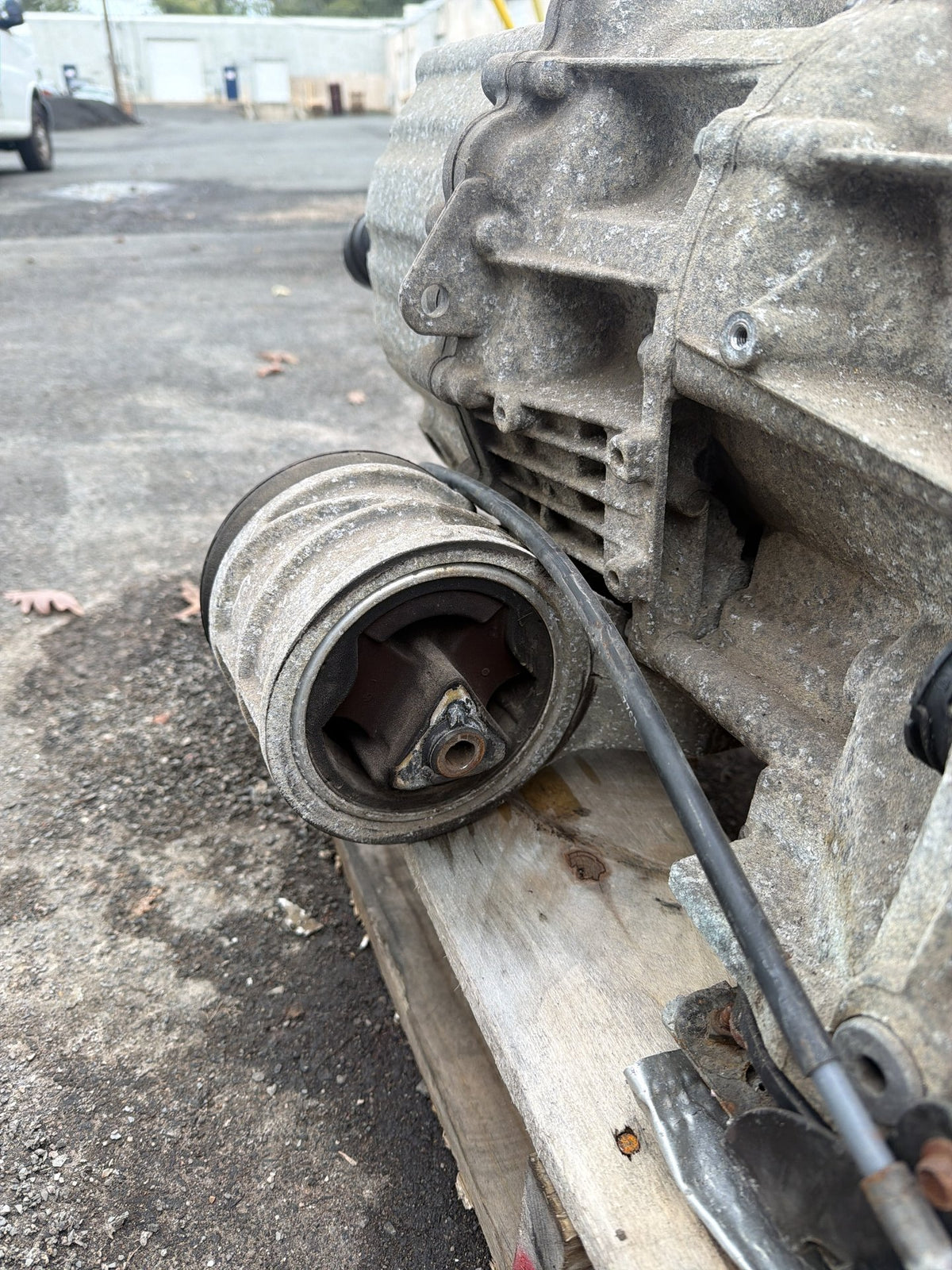 2010-2013 Land Rover Range Rover 5.0L V8 Automatic Transmission LR019164 OEM