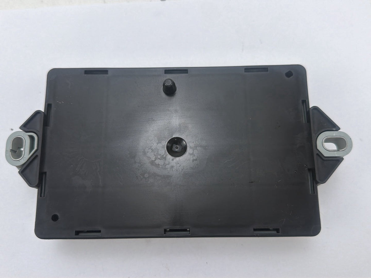 2017-2020 Jaguar F-Pace Rear Trunk Relay Power Module Fuse Box CPLA14Q073AA OEM