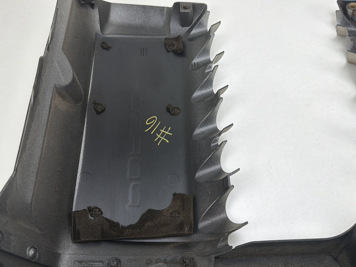2003-2006 Porsche Cayenne Engine Motor Cover Panel 7L5103925 OEM
