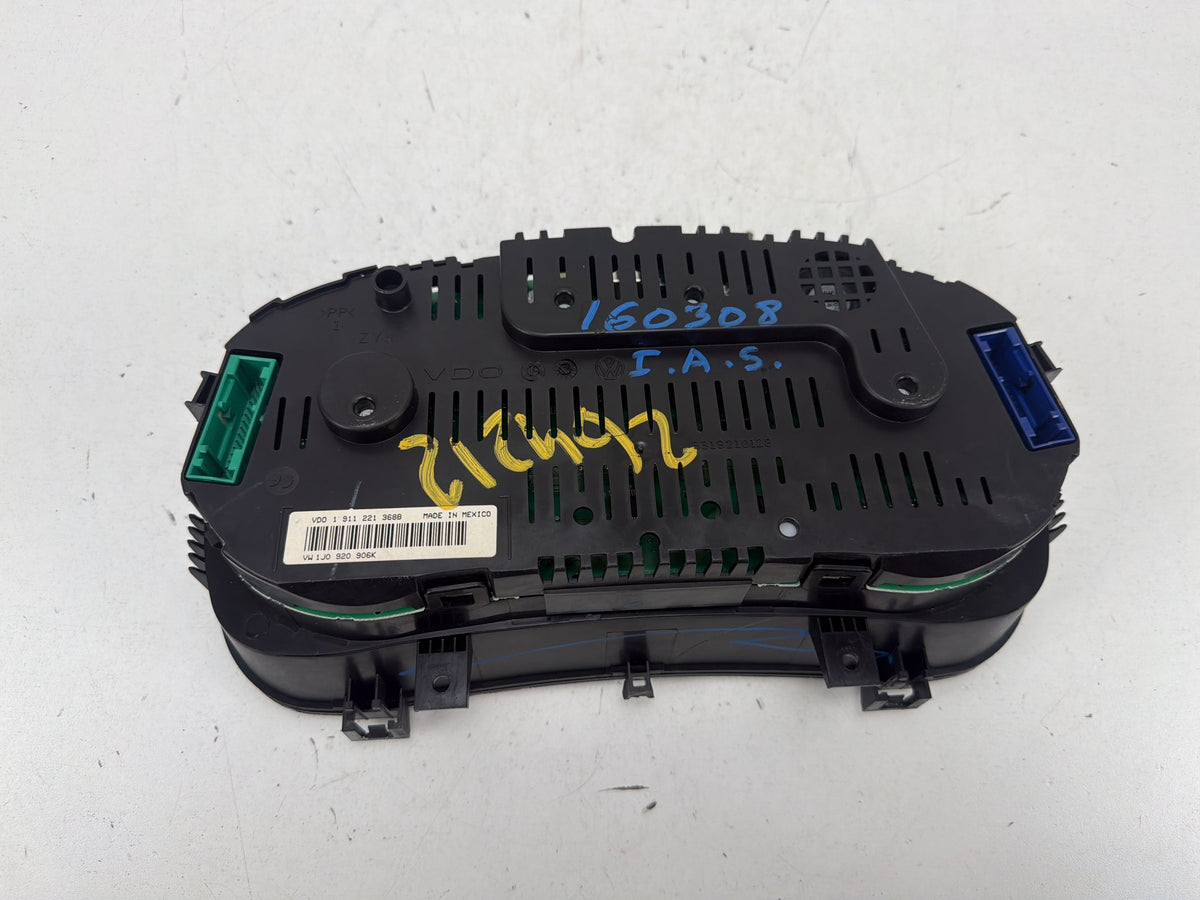 2003 Volkswagen Jetta Speedometer Instrument Cluster 1J0920906K 177K Miles OEM