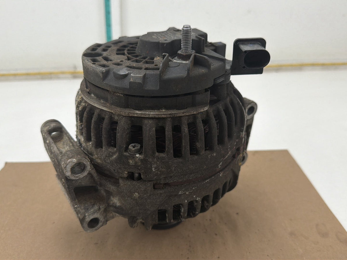 2006-2011 Mercedes-Benz E350 Generator Alternator 150 AMP A2721540002 OEM