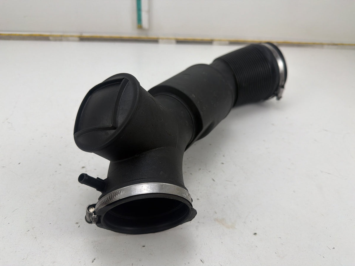 2012-2018 Audi A7 Engine Air Intake Hose Pipe 06E 129 615 H OEM