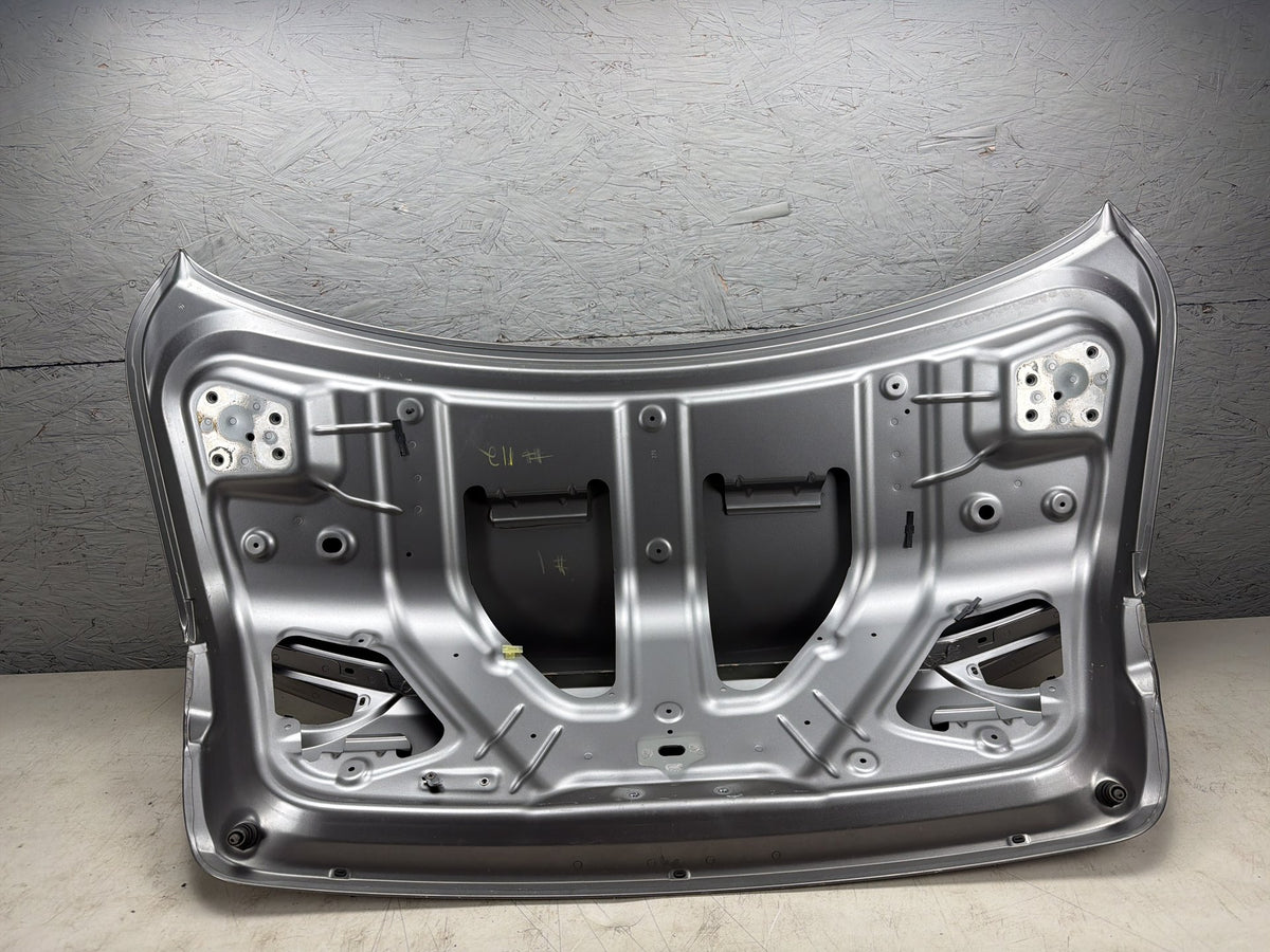2014-2020 Maserati Quattroporte VI M156 Rear Trunk Lid Deck Lid Assembly OEM