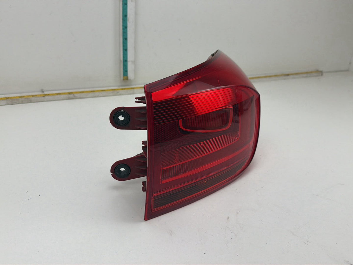 2013-2017 Volkswagen Tiguan Rear Right Passenger Side Outer Taillight OEM