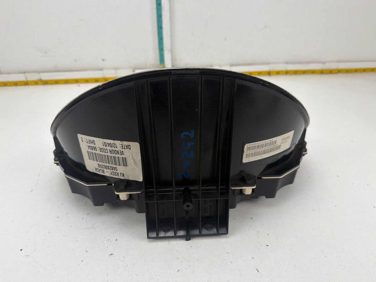 2002-2004 Jeep Liberty Speedometer Instrument Gauge Cluster 56010572AD OEM