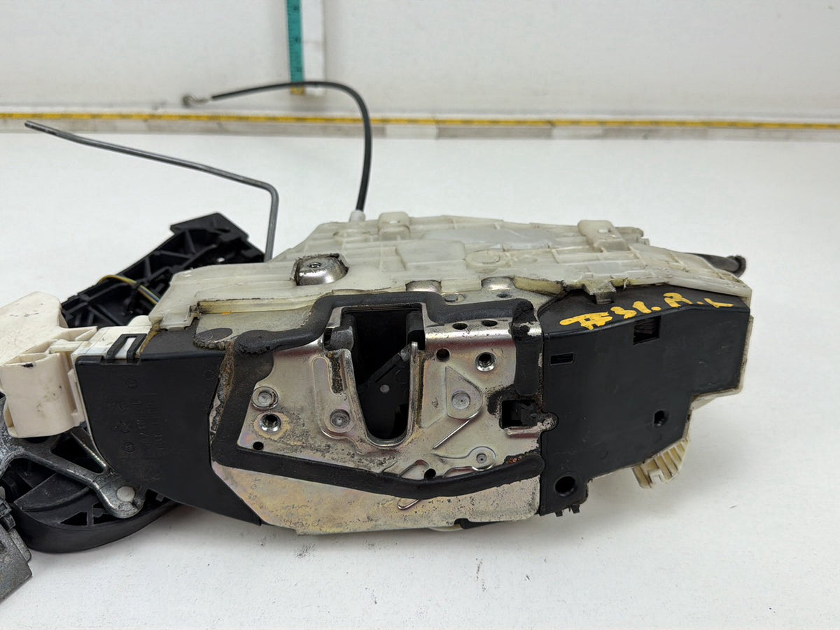 2007-2013 Mercedes-Benz S-Class W221-Rear Left Side Door Lock Latch Actuator OEM