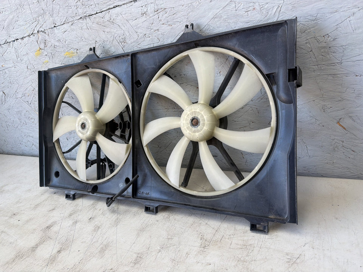 2007-2011 Lexus ES350 Dual Radiator Cooling Fan Shroud Assembly Motor OEM